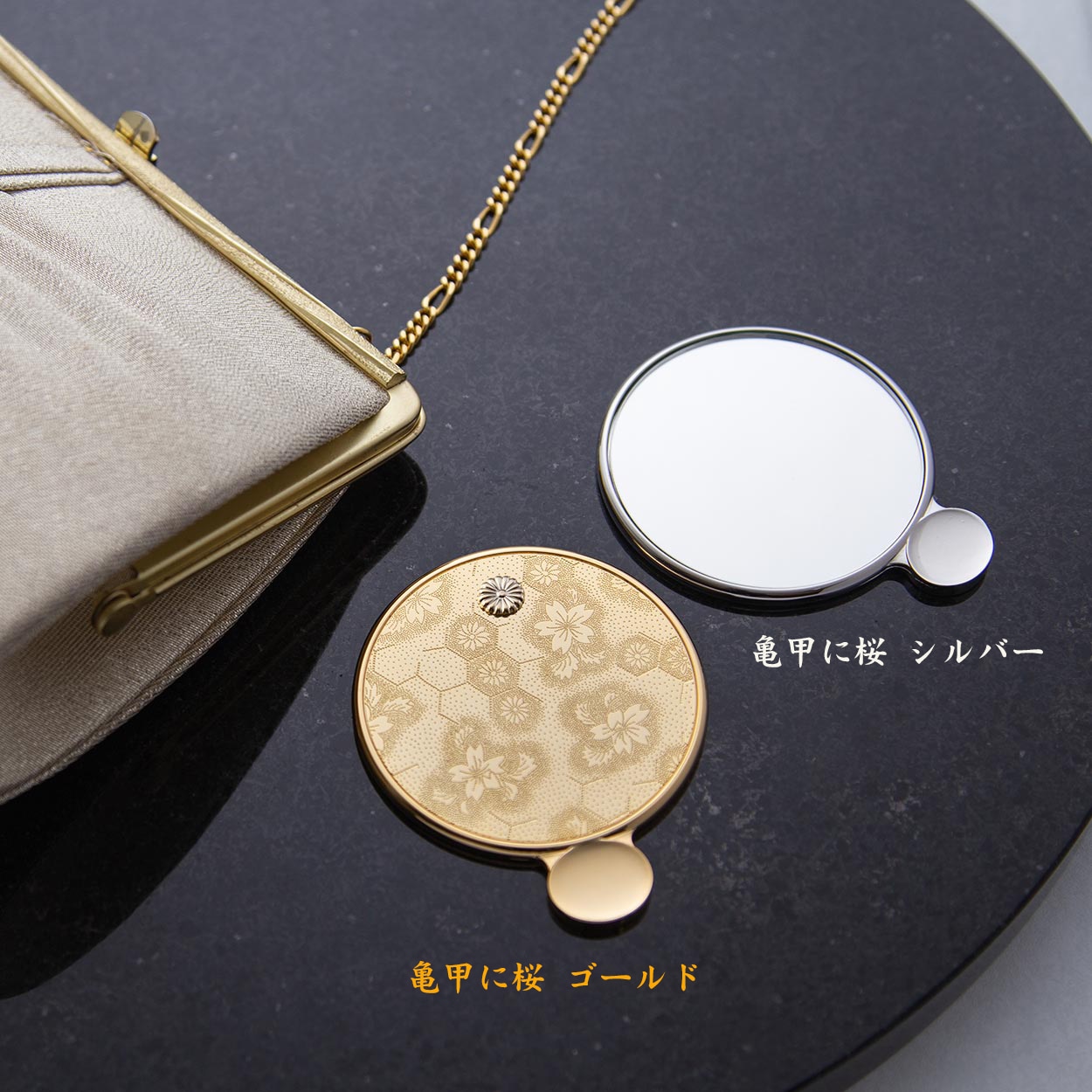 叙勲褒章叙位の記念品と額縁 菊紋付 かたがみメタル 手鏡 亀甲に