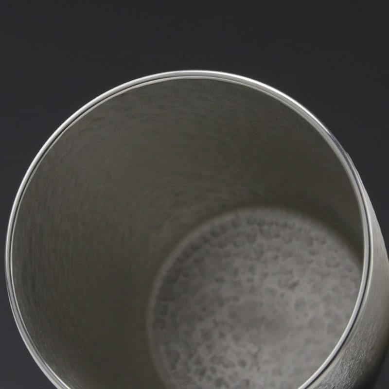 叙勲褒章叙位の記念品と額縁 『受章者様へのお祝い品』 菊紋共鋳込