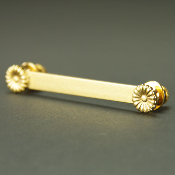 銀 紺綬褒章 略綬 佩用金具 NO718 銀 紺綬褒章 略綬 佩用金具 NO718 銀 紺綬褒章 略綬 佩用金具 NO718