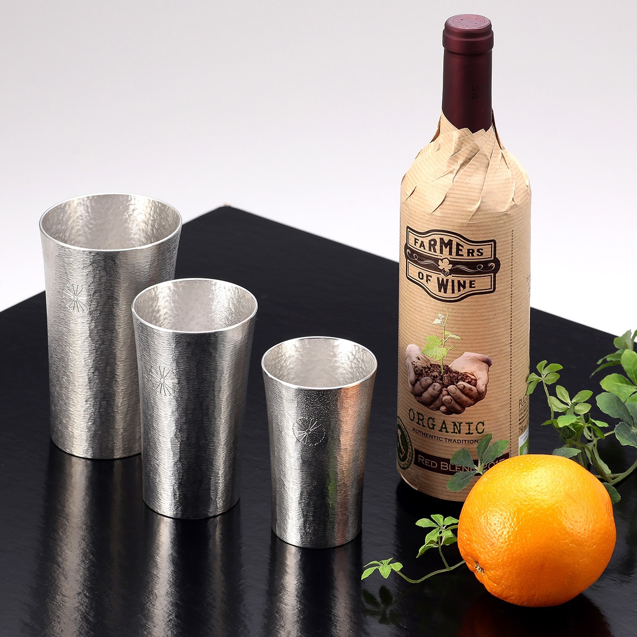 菊紋入 錫製タンブラー スタンダード 520ml 1個入｜美術工芸鑑 叙勲