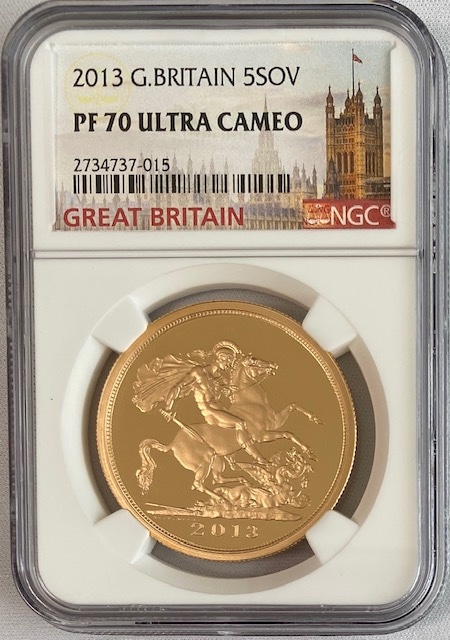グレートブリテン2013年エリザベスII世5ポンドプルーフ金貨NGC-PF70UCAM