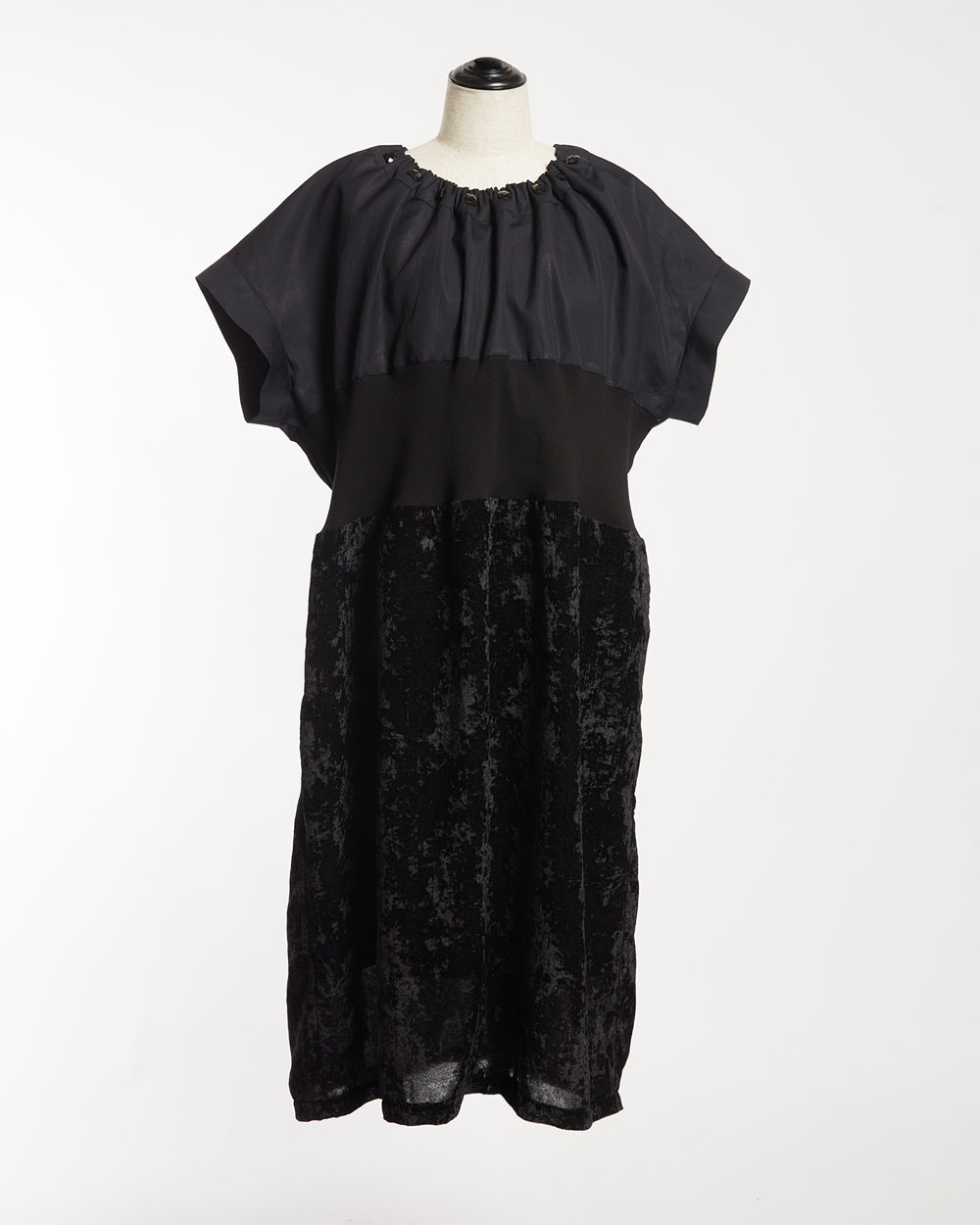 美品✦gomme　ゴム　ロングTシャツワンピ　M　ブラック gomme】ゴム 公式オンラインショップ