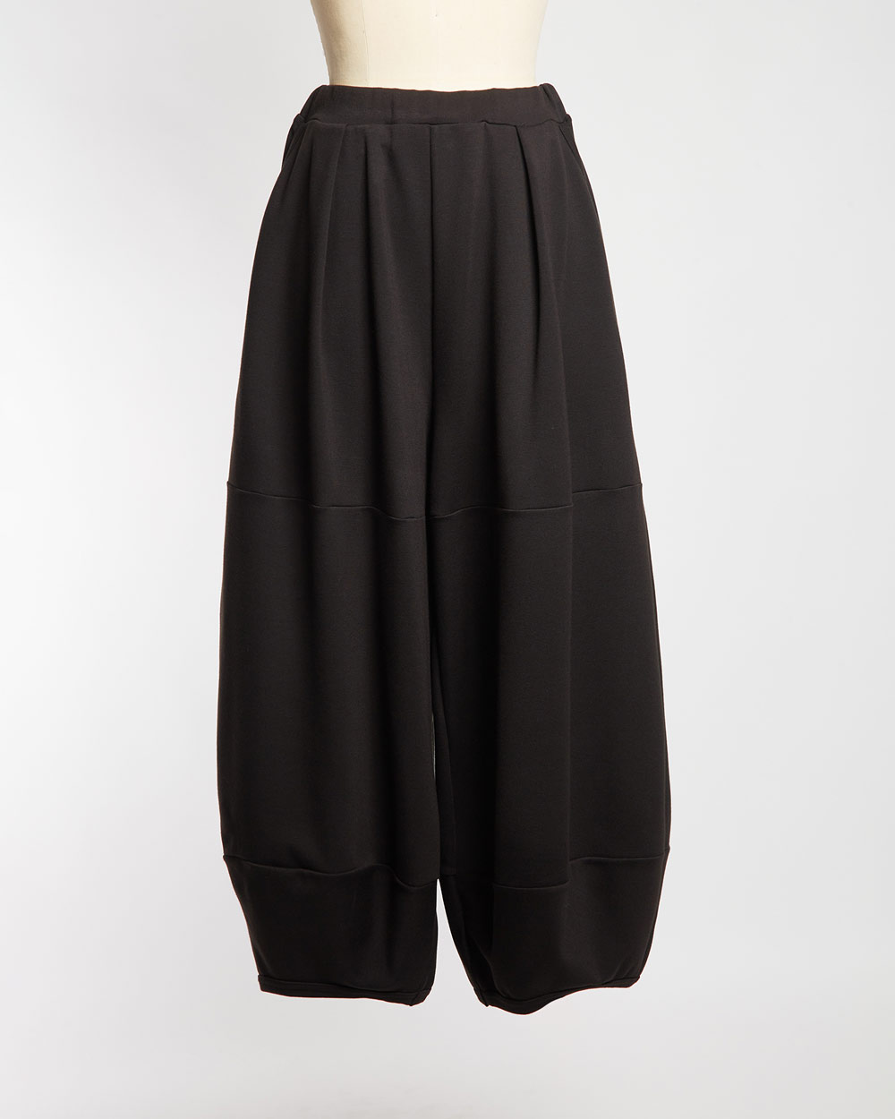 ポンチバルーンパンツ