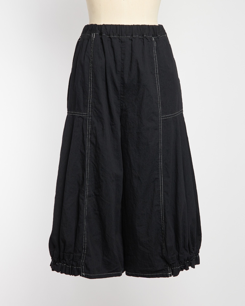 ヘムギャザーデニムパンツ