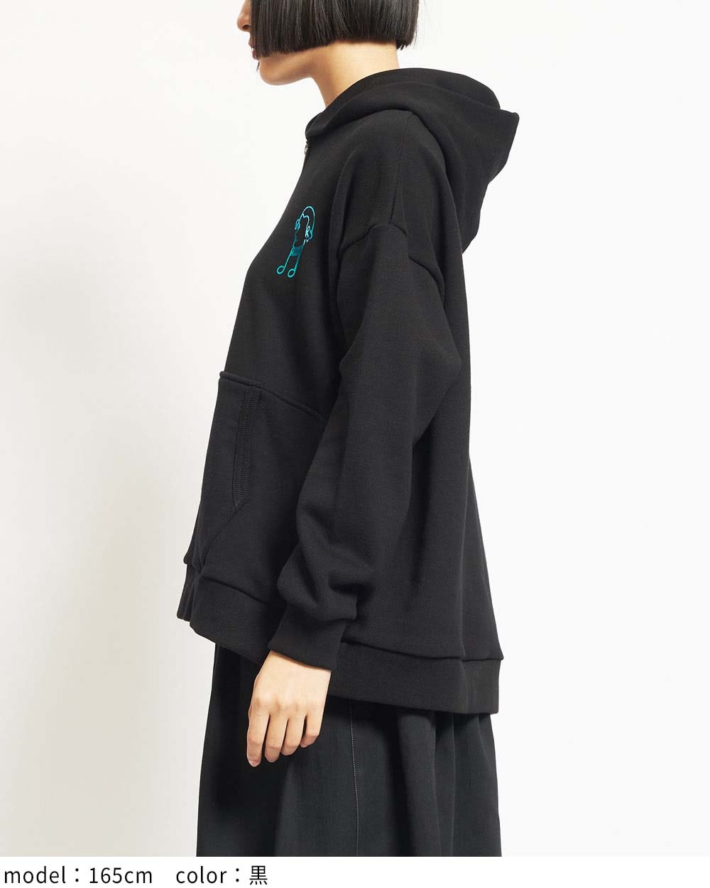 ハーフジップパーカー