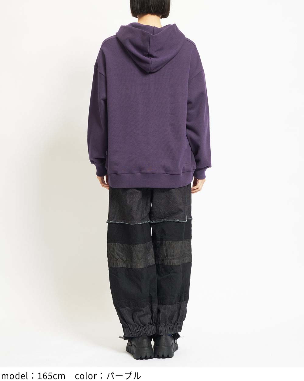 ハーフジップパーカー