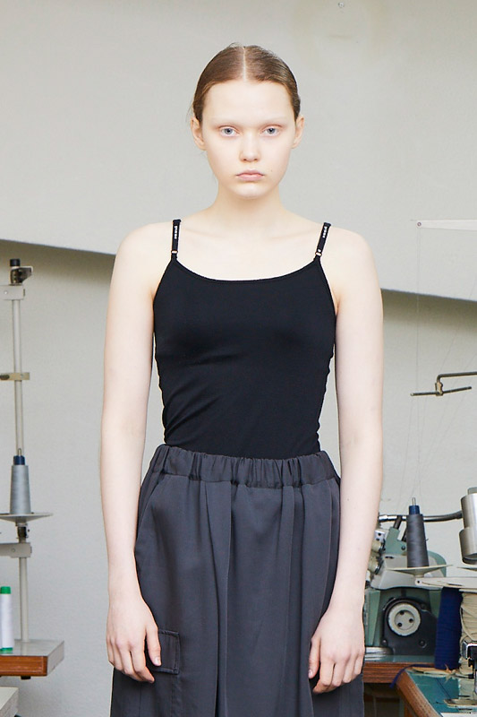 パット付きキャミソール