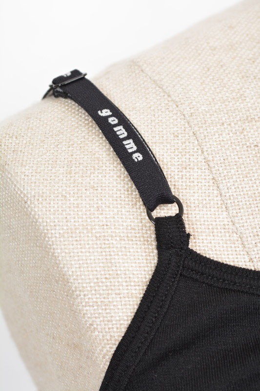 パット付きキャミソール