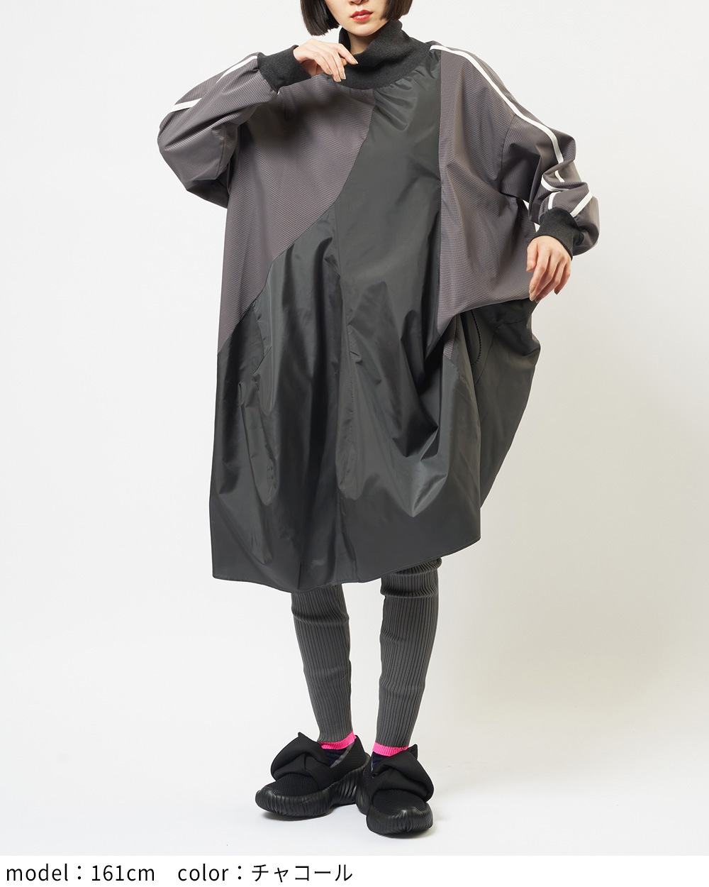 ハイネックタフタワンピース