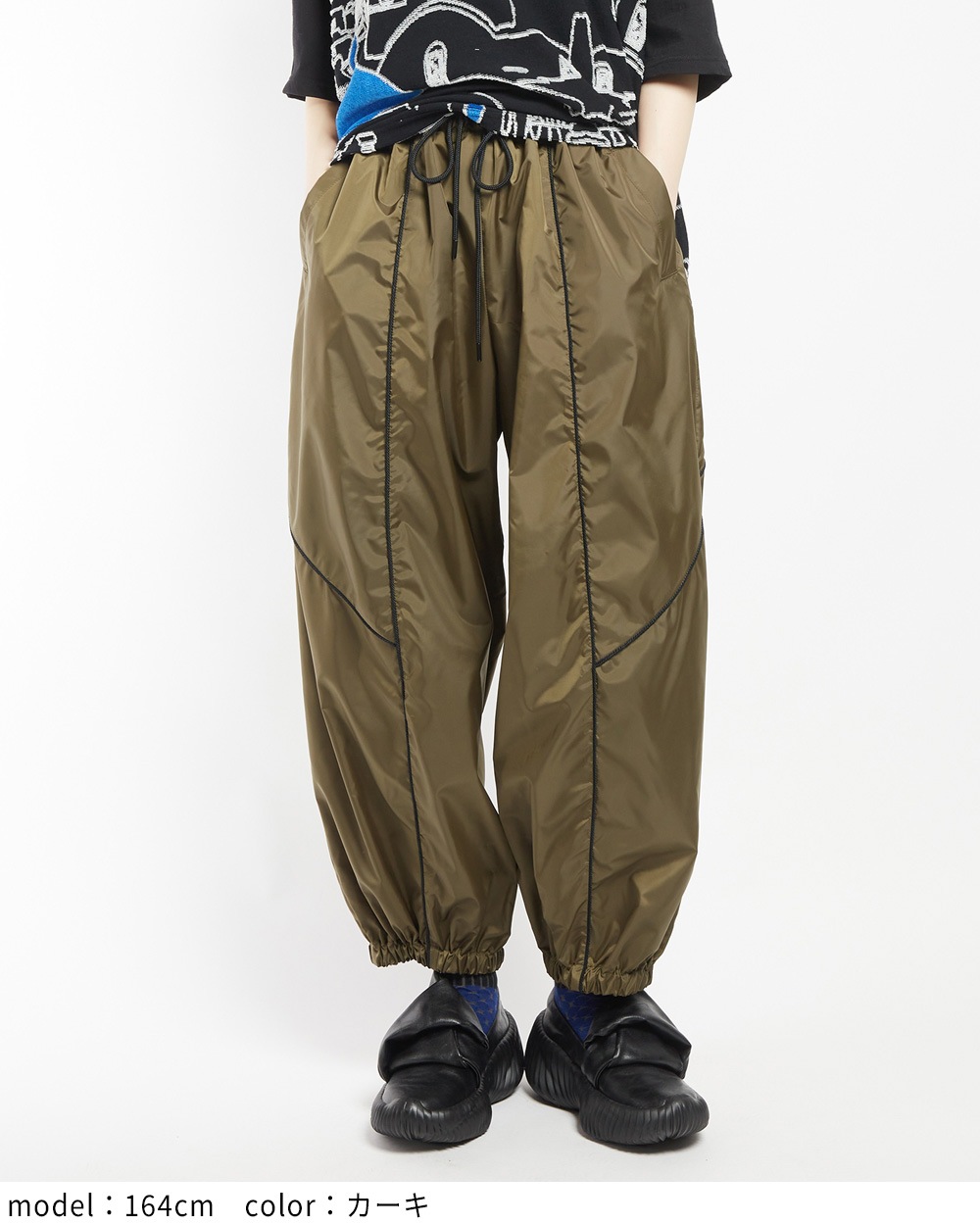 サイドラインタフタパンツ