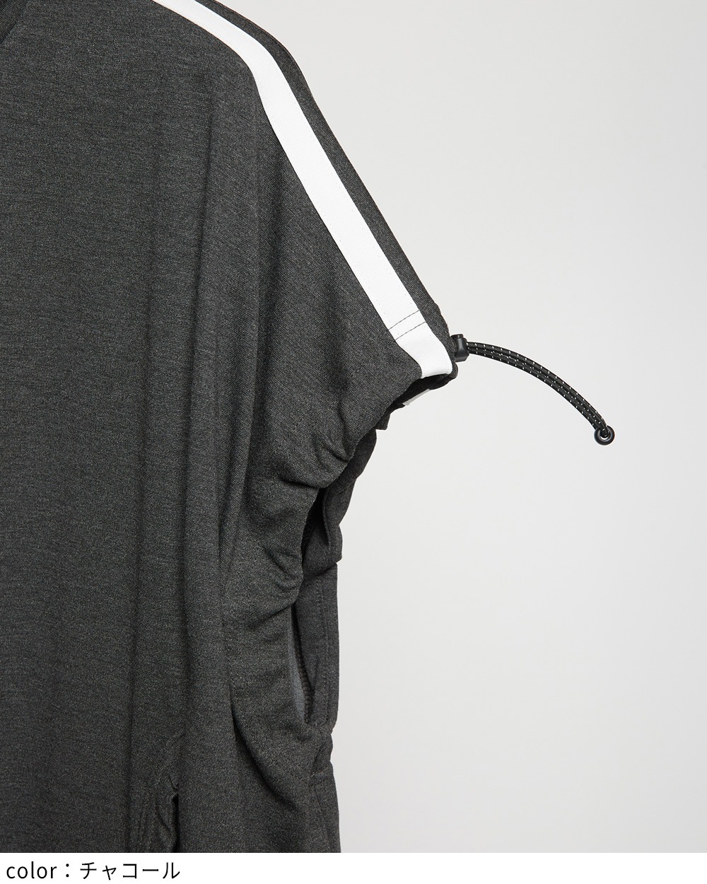 スラッシュジップベスト