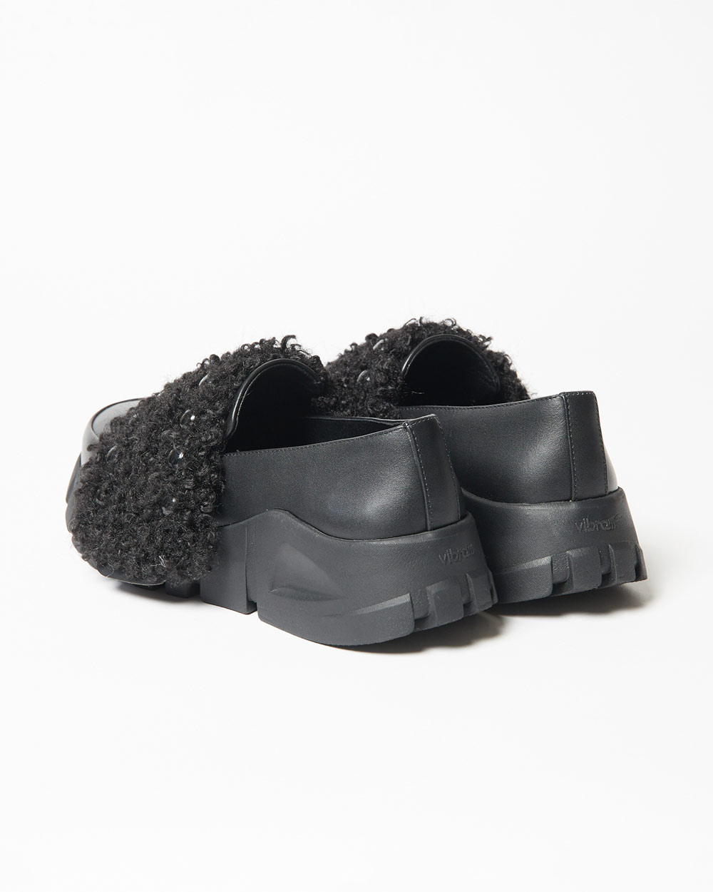 ワイドストラップローファー