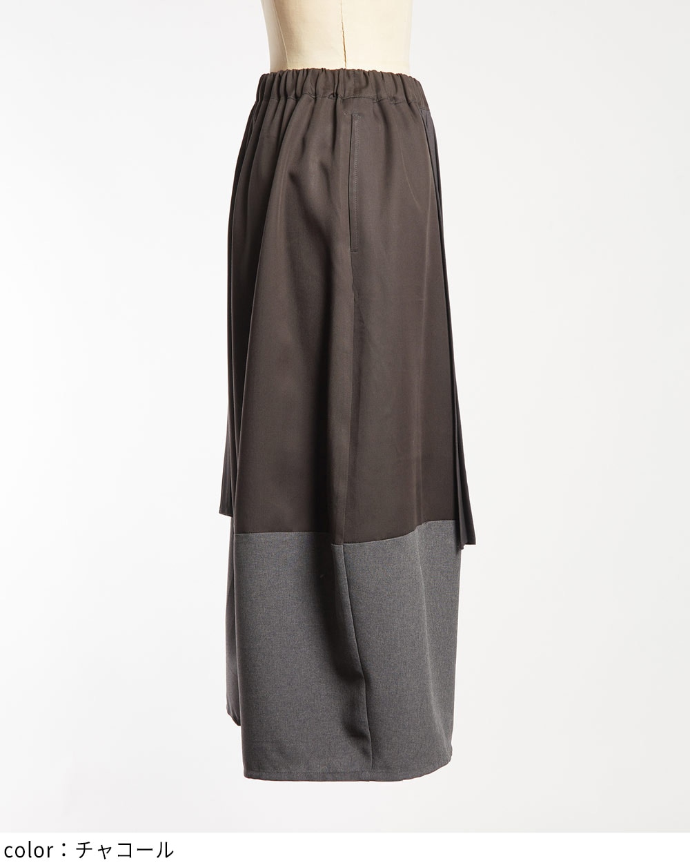 プリーツツイルパンツ