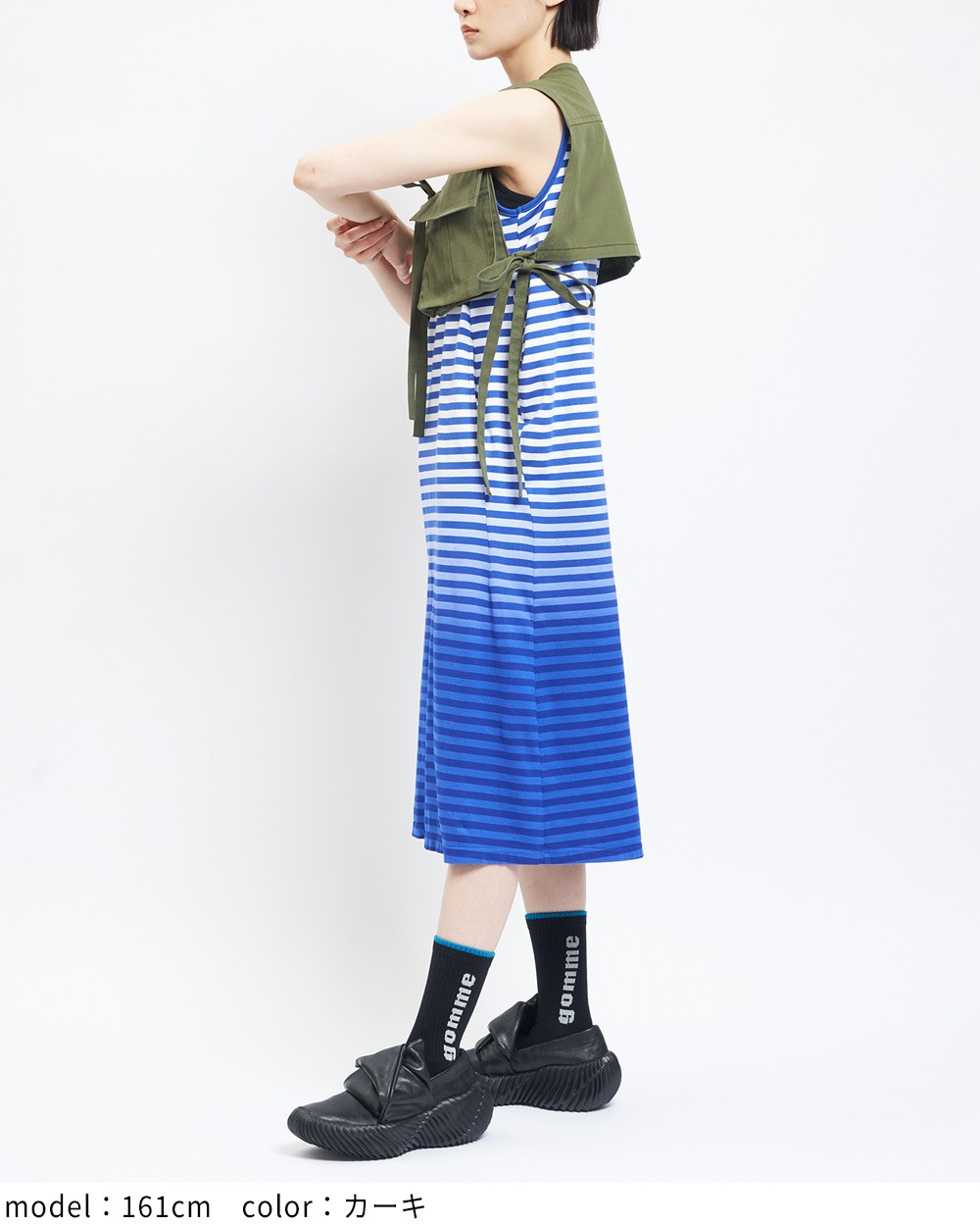 レイヤードショートベスト