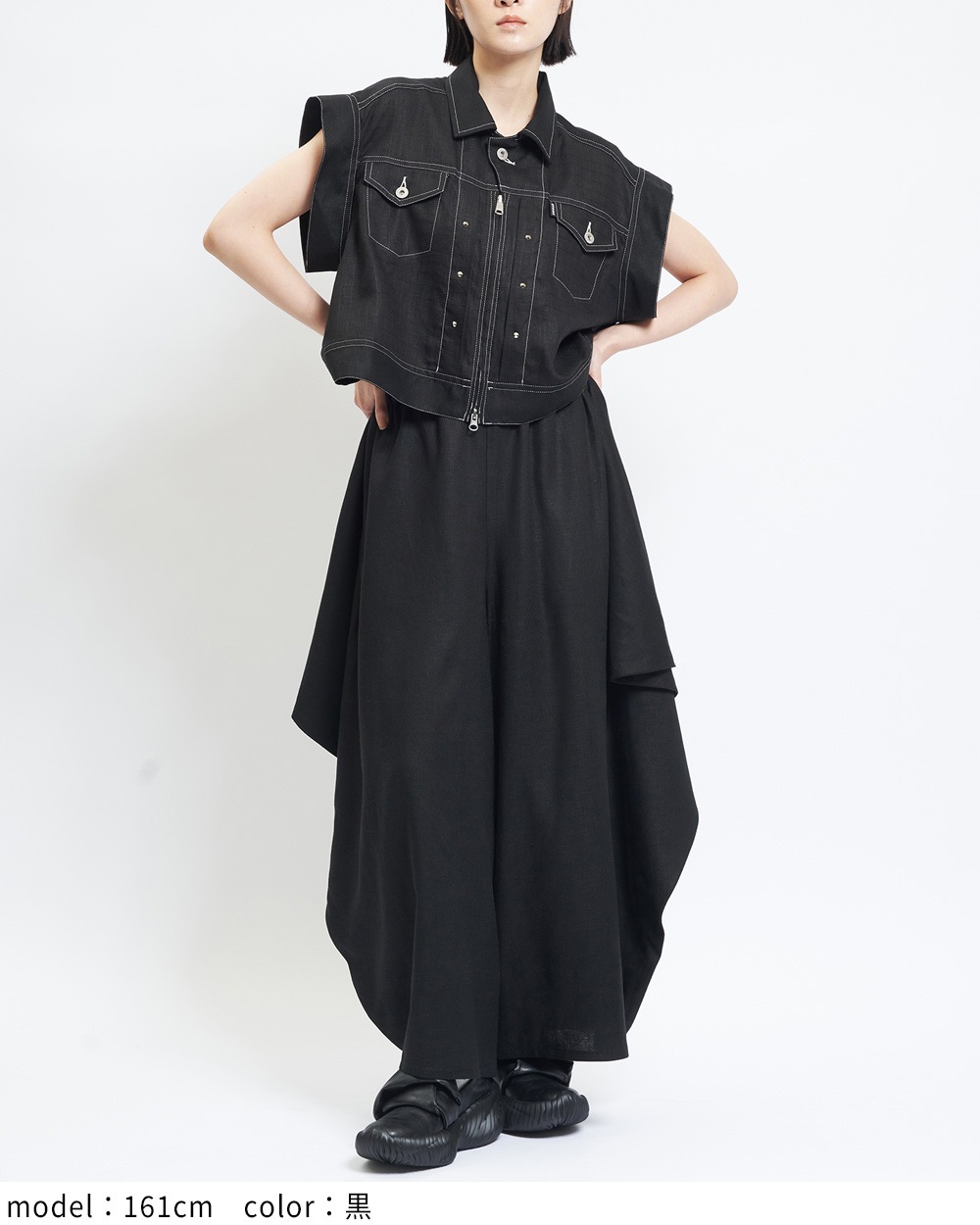 スタッズリネンベスト