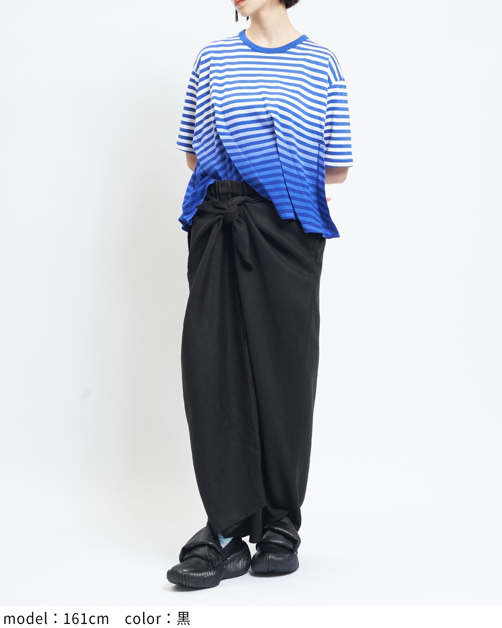 ハンカチリネンパンツ