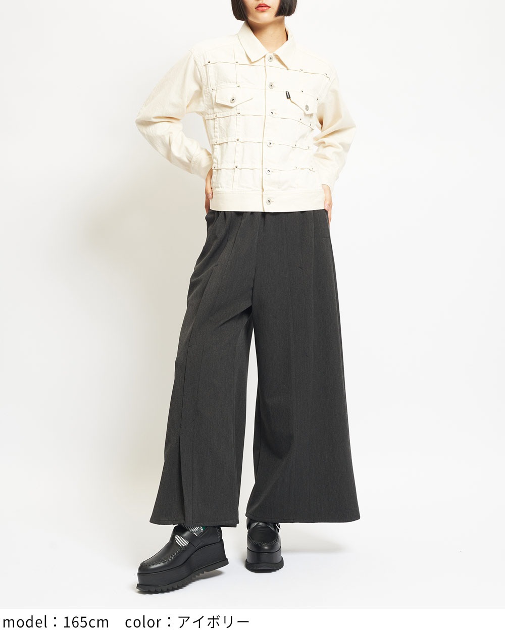 スタッズデニムジャケット