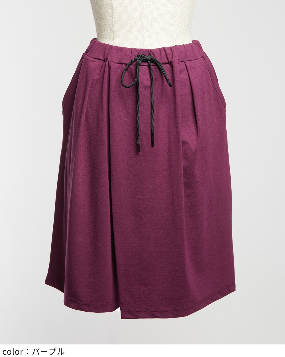 ポンチハーフパンツ