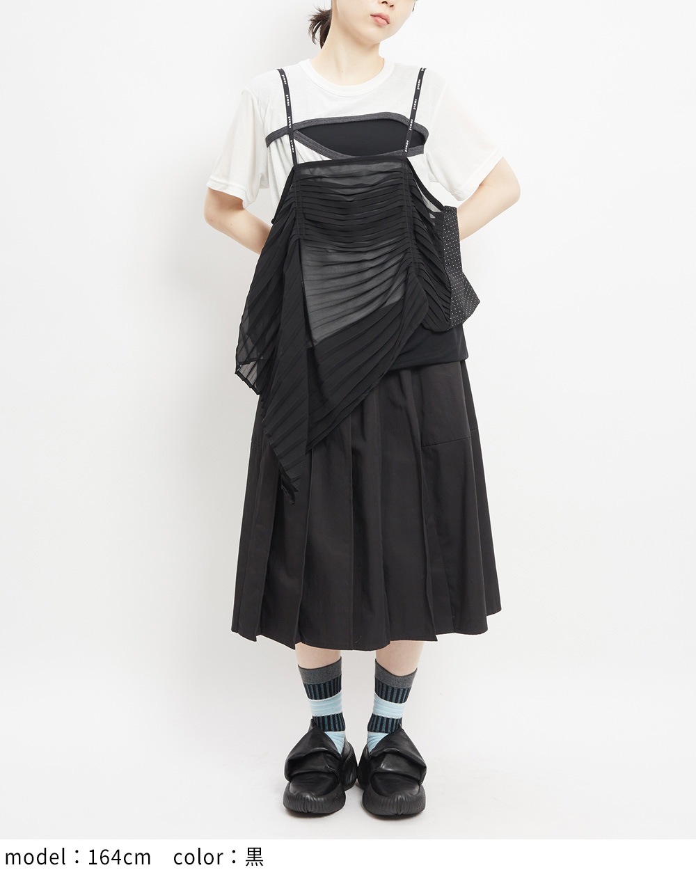 プリーツキャミ