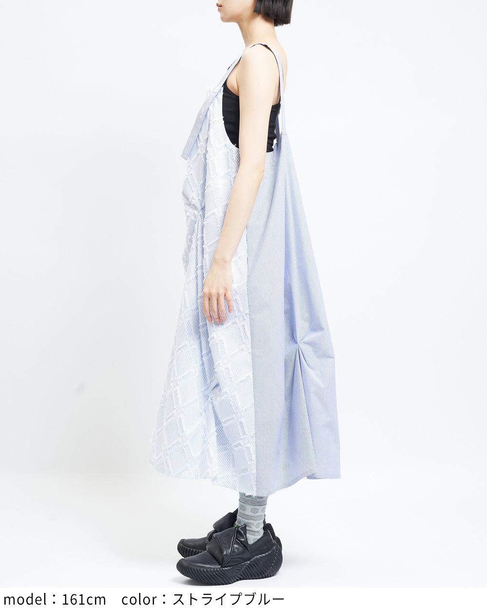 オクタゴンジャンパースカート