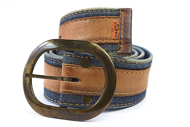 ��1970��s LEVIS �꡼�Х��� �ӥ�ơ��� �ǥ˥� �쥶�� �٥�� W29��W33��