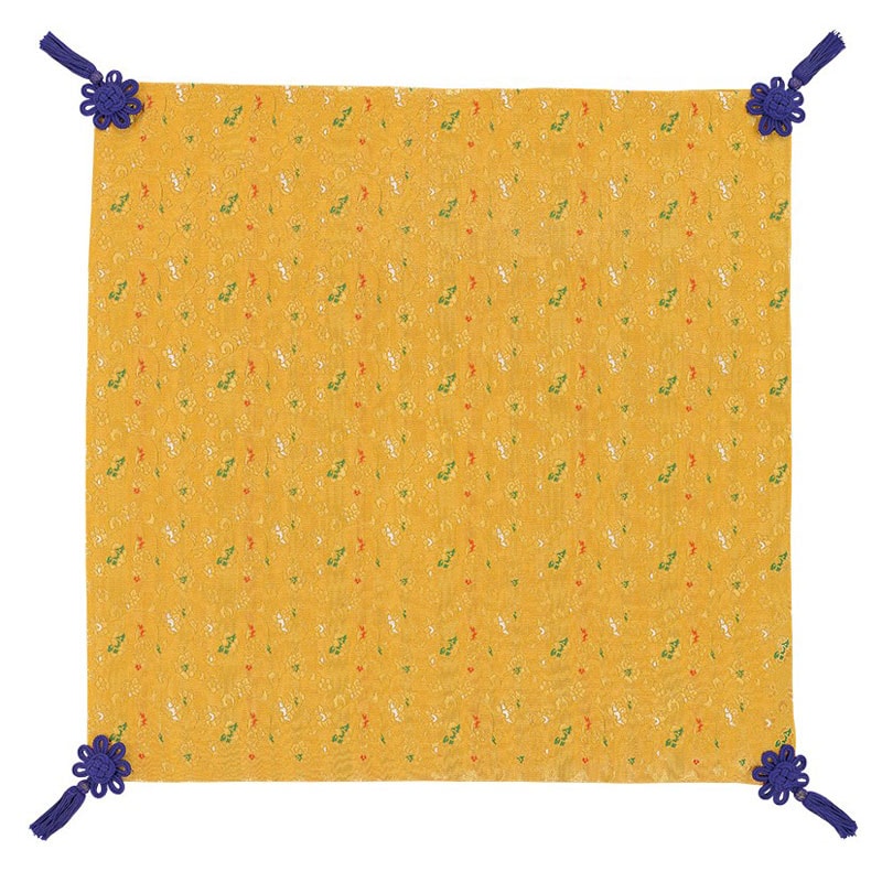 木魚掛け鉄線唐草紋(金)