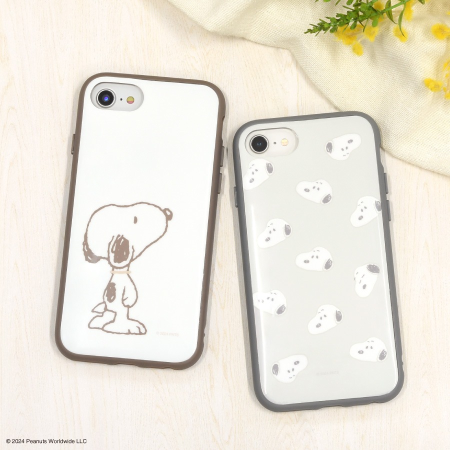 ピーナッツ スヌーピー IIIIfit iPhoneSE(第3世代/第2世代)/8/7/6s/6 対応 ケース