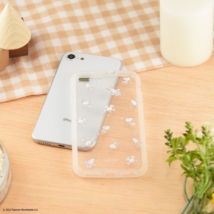 ピーナッツ  IIIIfit Clear iPhoneSE(第3世代/第2世代)/8/7/6s/6対応ケース