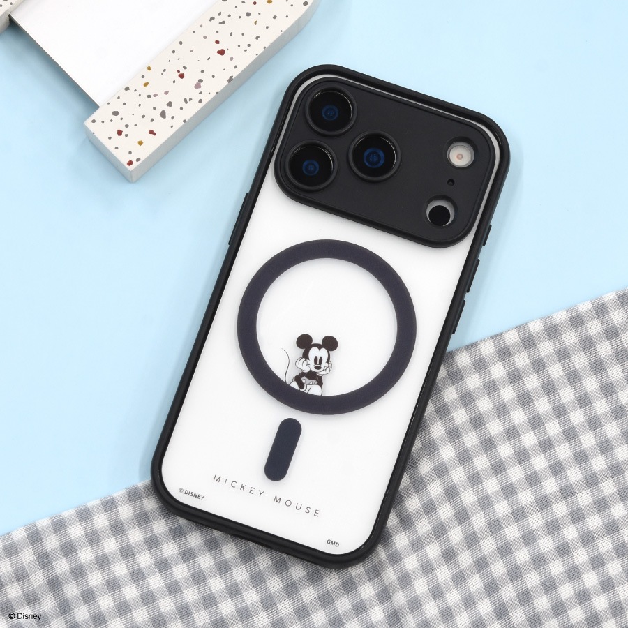 ディズニーキャラクター ／ IIIIfit プランプフレーム iPhone17 Pro MagSafe 対応 ケース