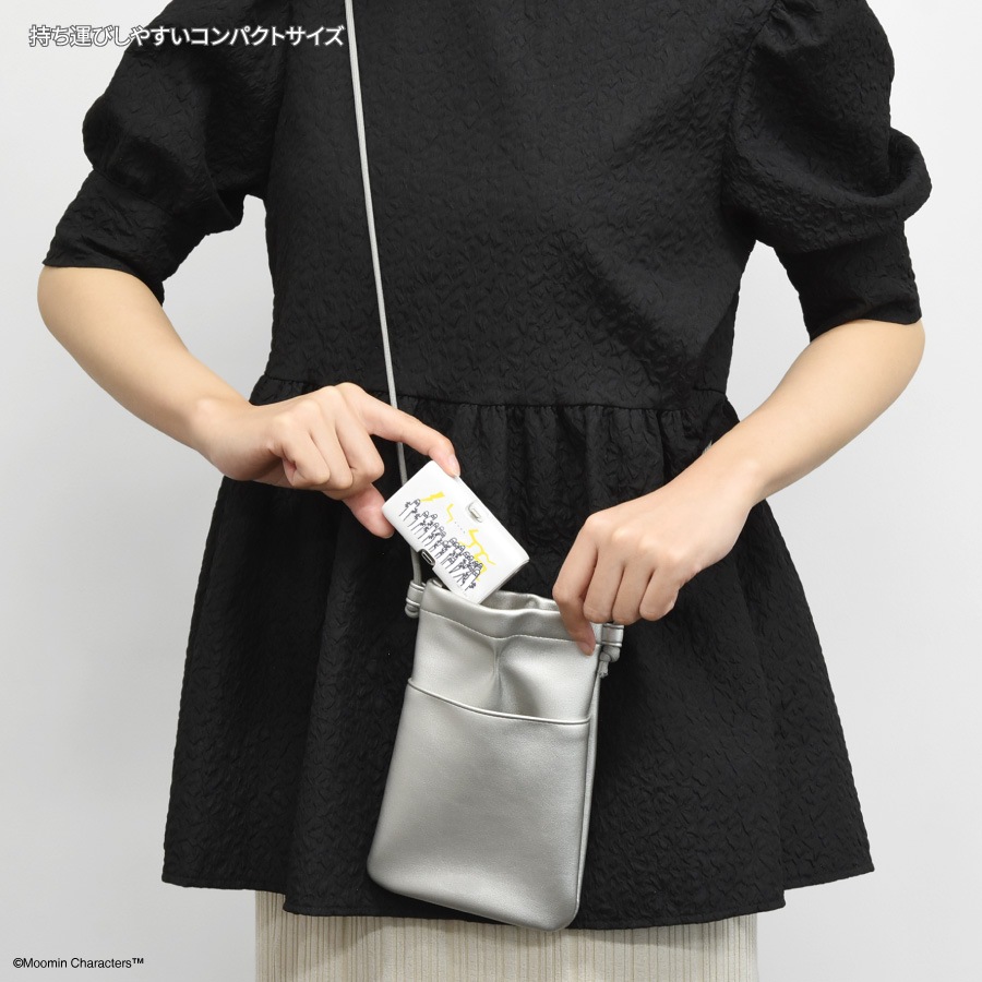 ムーミン Lightning / Type-C コネクタ付き リチウムイオン充電器 4000mAh