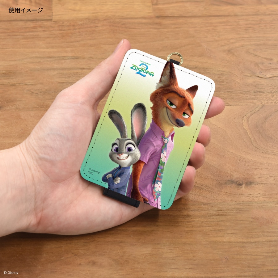11月下旬発売予定 ディズニーキャラクター ／ ICカードケース