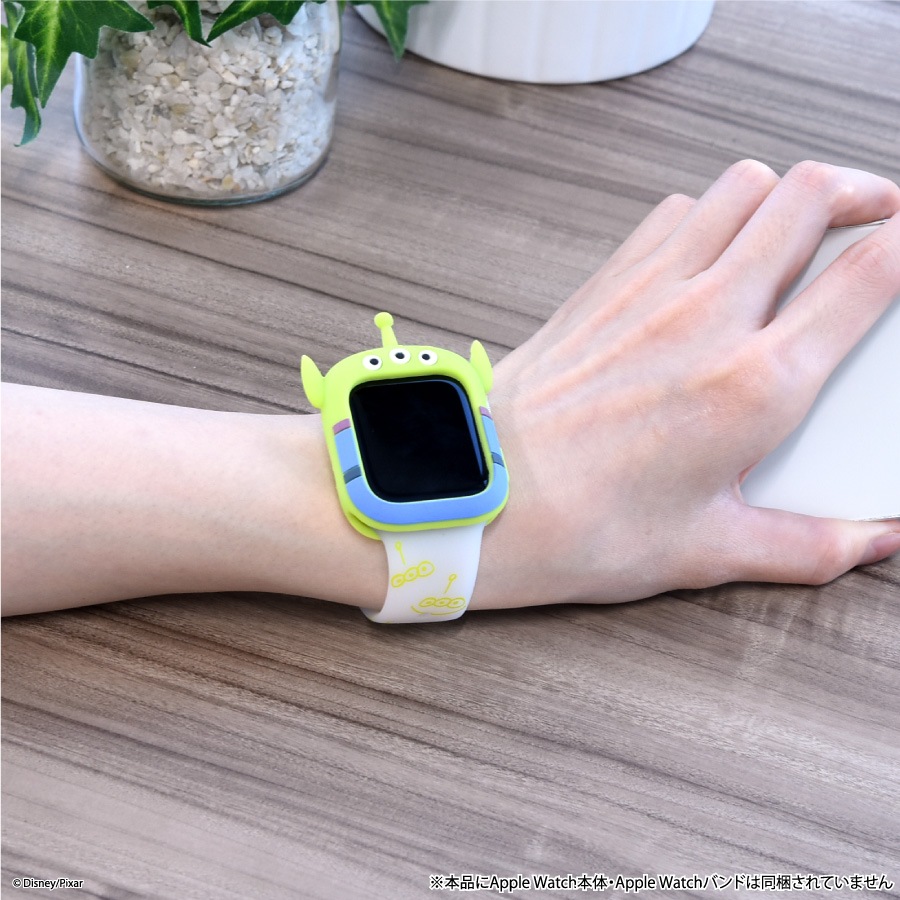 ディズニーキャラクター、ピクサーキャラクター ／ Apple Watch 41/40mm 対応 シリコンケース