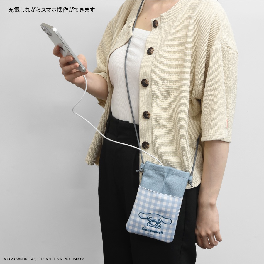 サンリオキャラクターズ IIIIpocket スマートフォンポーチ