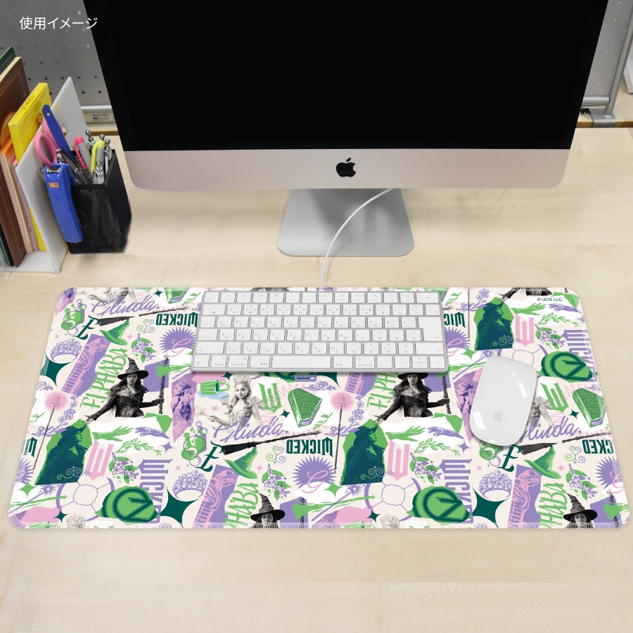 WICKED デスクマット