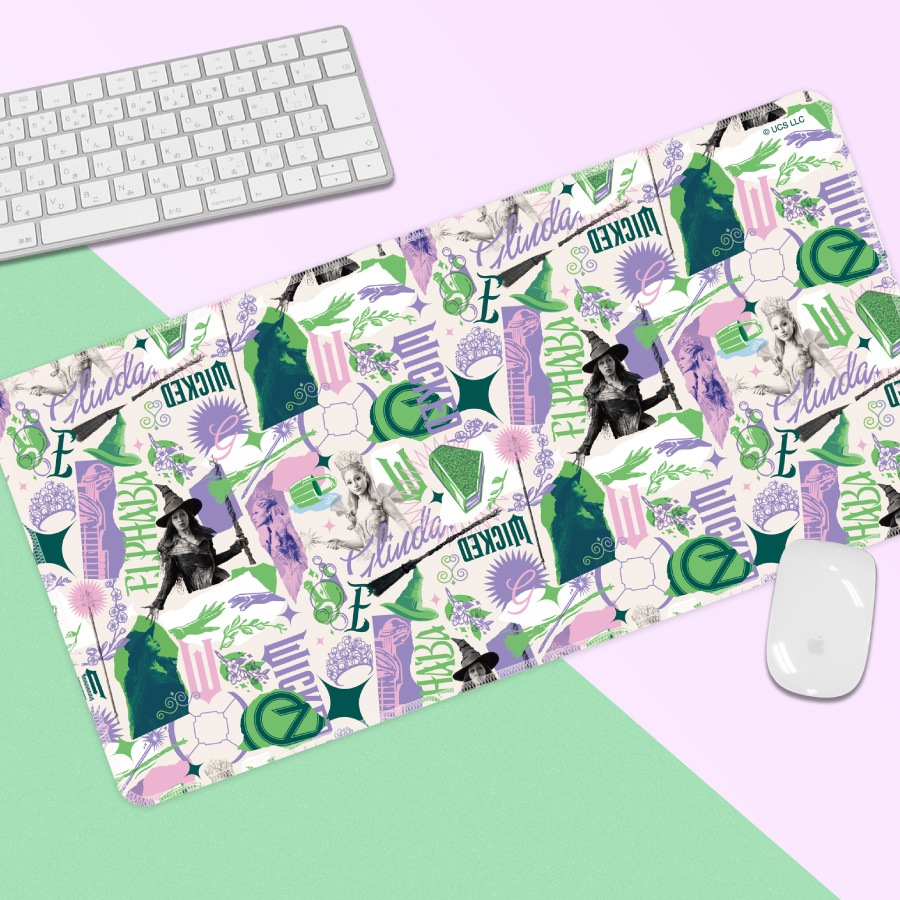 WICKED デスクマット