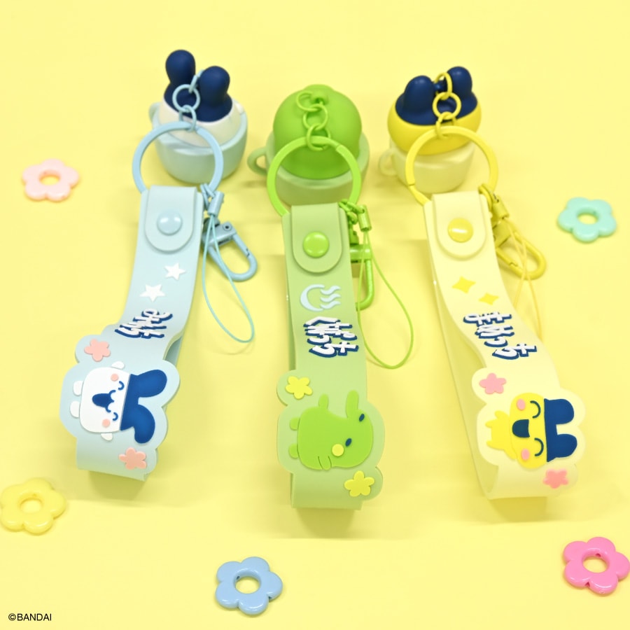 8月中旬発売予定 たまごっち 3Dマスコット 付き ハンドストラップ | た