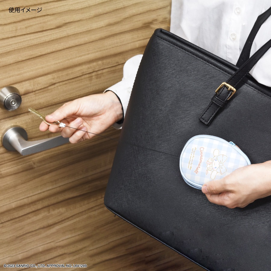 サンリオキャラクターズ リール式 キーケース