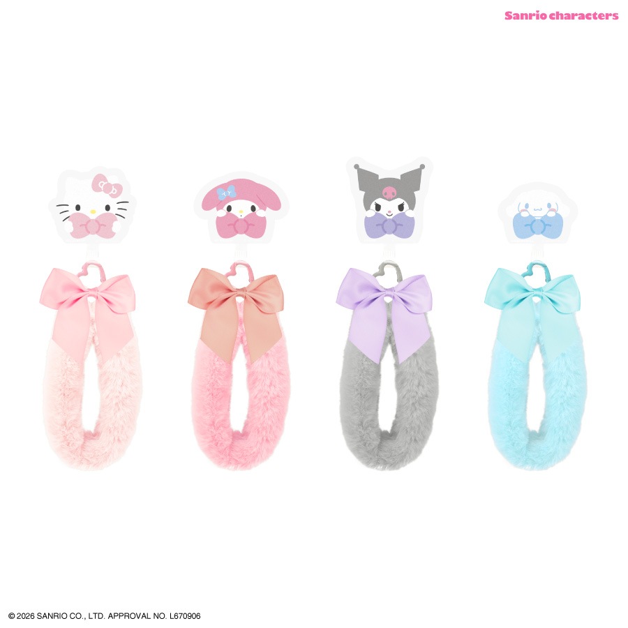 サンリオキャラクターズ マルチリングプラス ファーハンドストラップ 