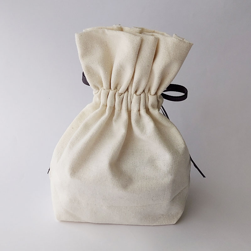 ノエル・コットンバスコレクション 2025