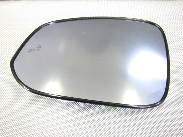 アウターミラー左 87961-58360 トヨタ純正部品 | トヨタ純正部品