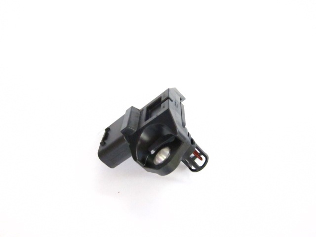 EFIバキュームセンサーASSY IQ KGJ10.NGJ10 89421-52010 トヨタ純正