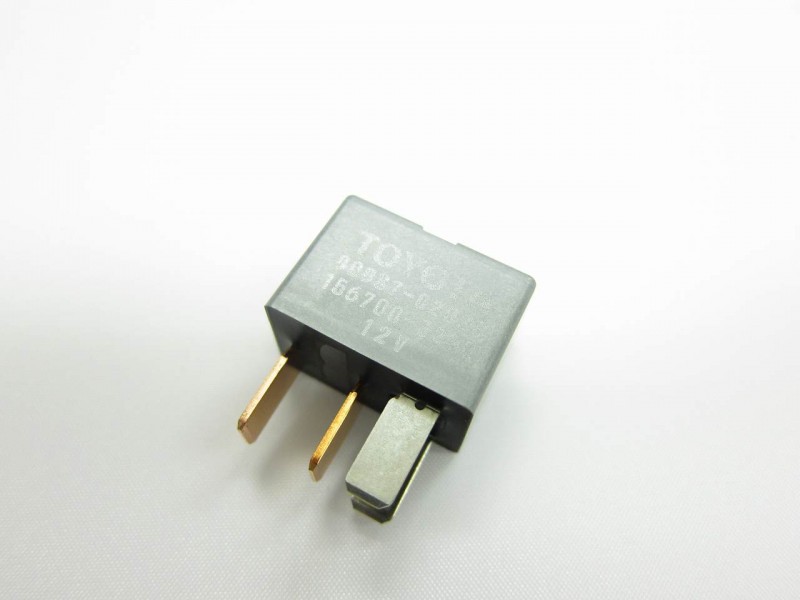 みっきーさん専用 マグネットクラッチリレー MR－S ZZW30 90987-02028 トヨタ純正部品