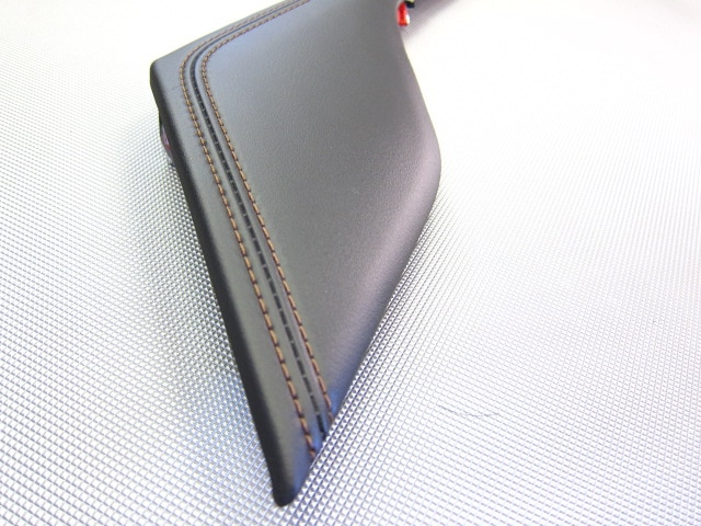 CX-5 KF ニーレストパッド 純正品CX-5 KF型Lパッケージ用ニーレストパッド左右 CX-5 KF