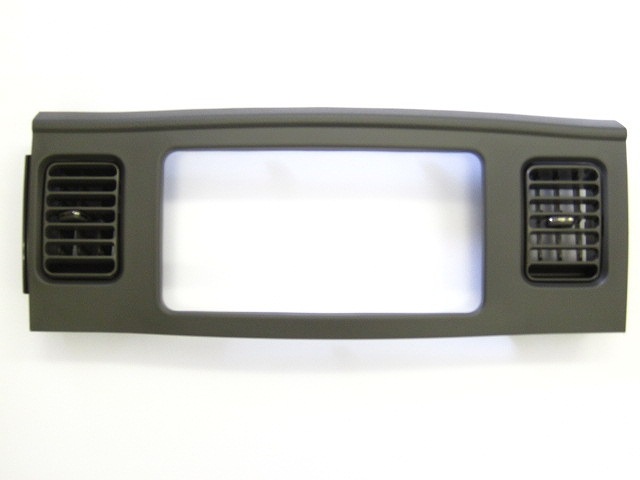 【中古抜殻送料込】SGボディ 電装パーツ付き オーディオ交換用パネル ハイゼットアトレー S321G,S331G 55405-B5040