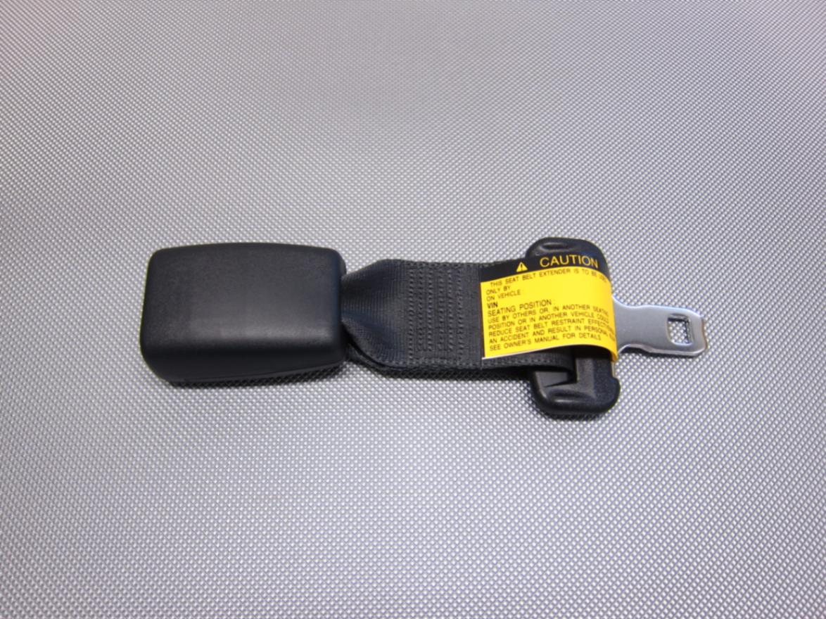 シートベルトエクステンダー 73399-50060 トヨタ純正部品 | お客様ご