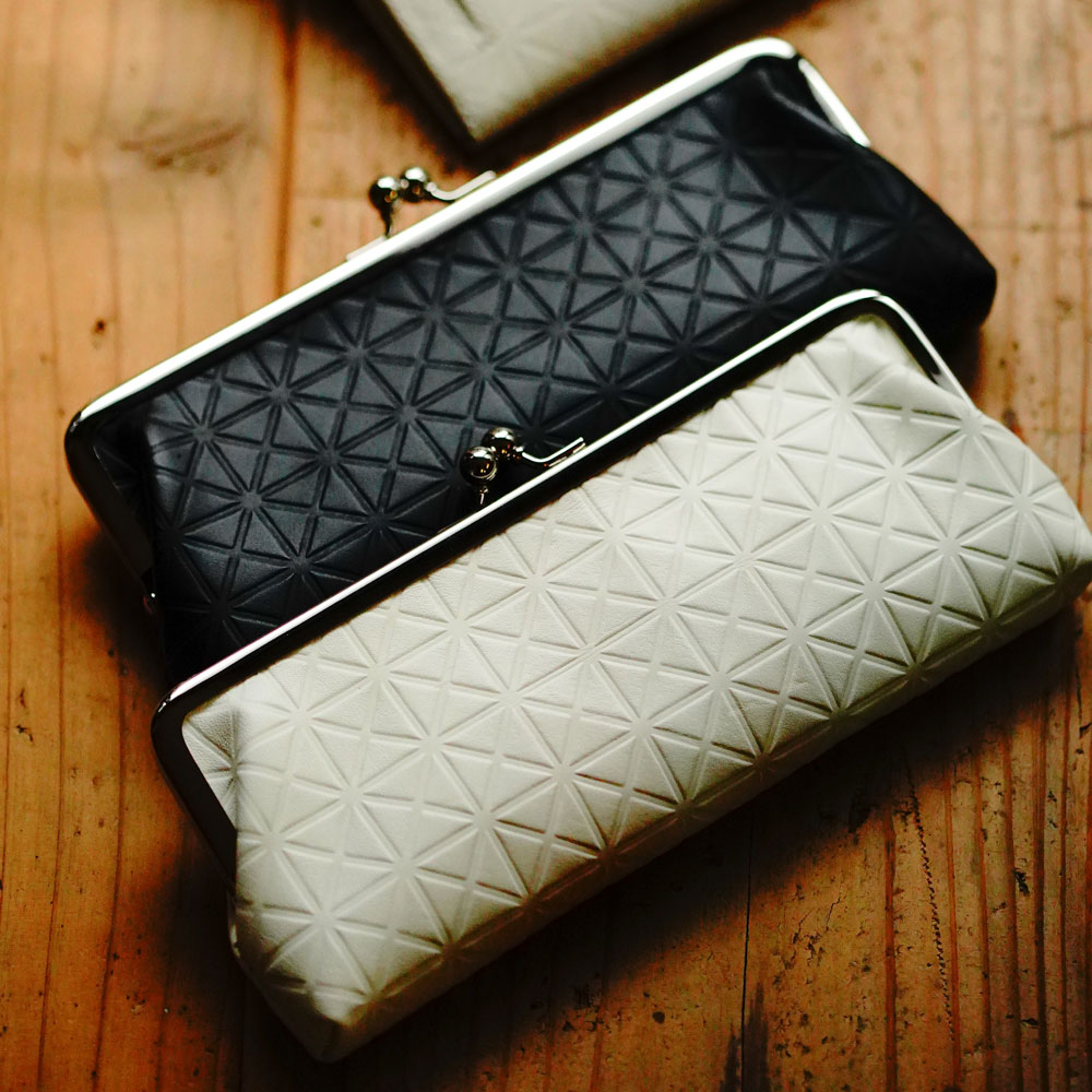 【ゴルファーを格上げ！】本革ガマグチメガネケース SAKURA WAQS