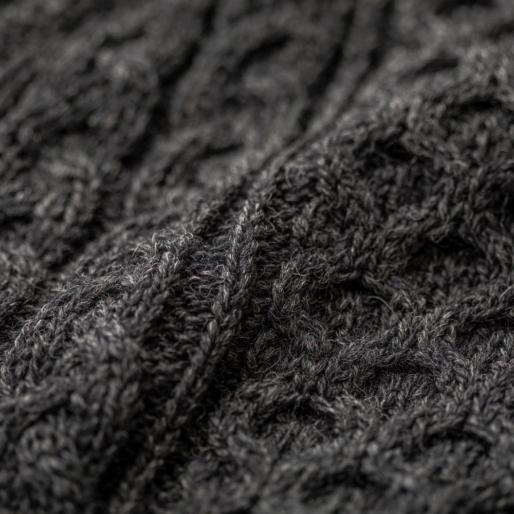 Aran Woollen Mills＞フィッシャーマンVネックセーター＆ジップ