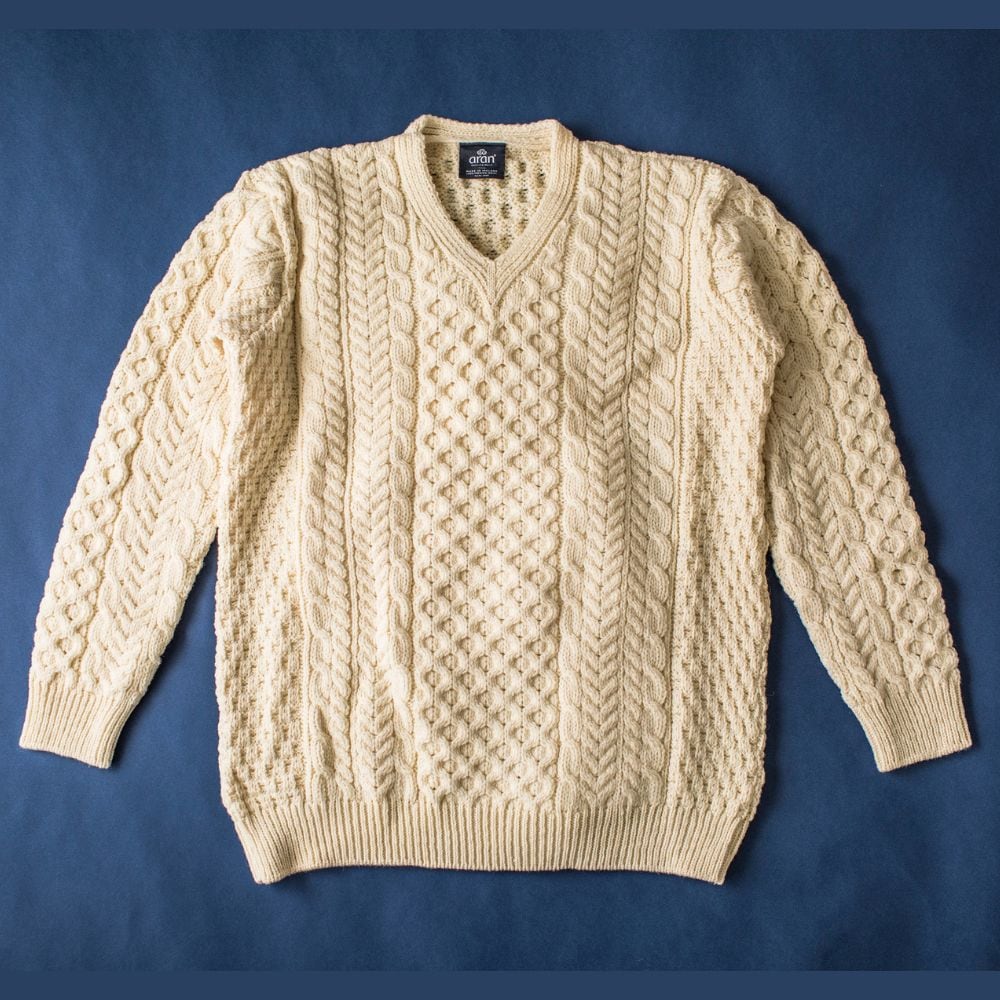 Aran Woollen Mills＞フィッシャーマンVネックセーター＆ジップ