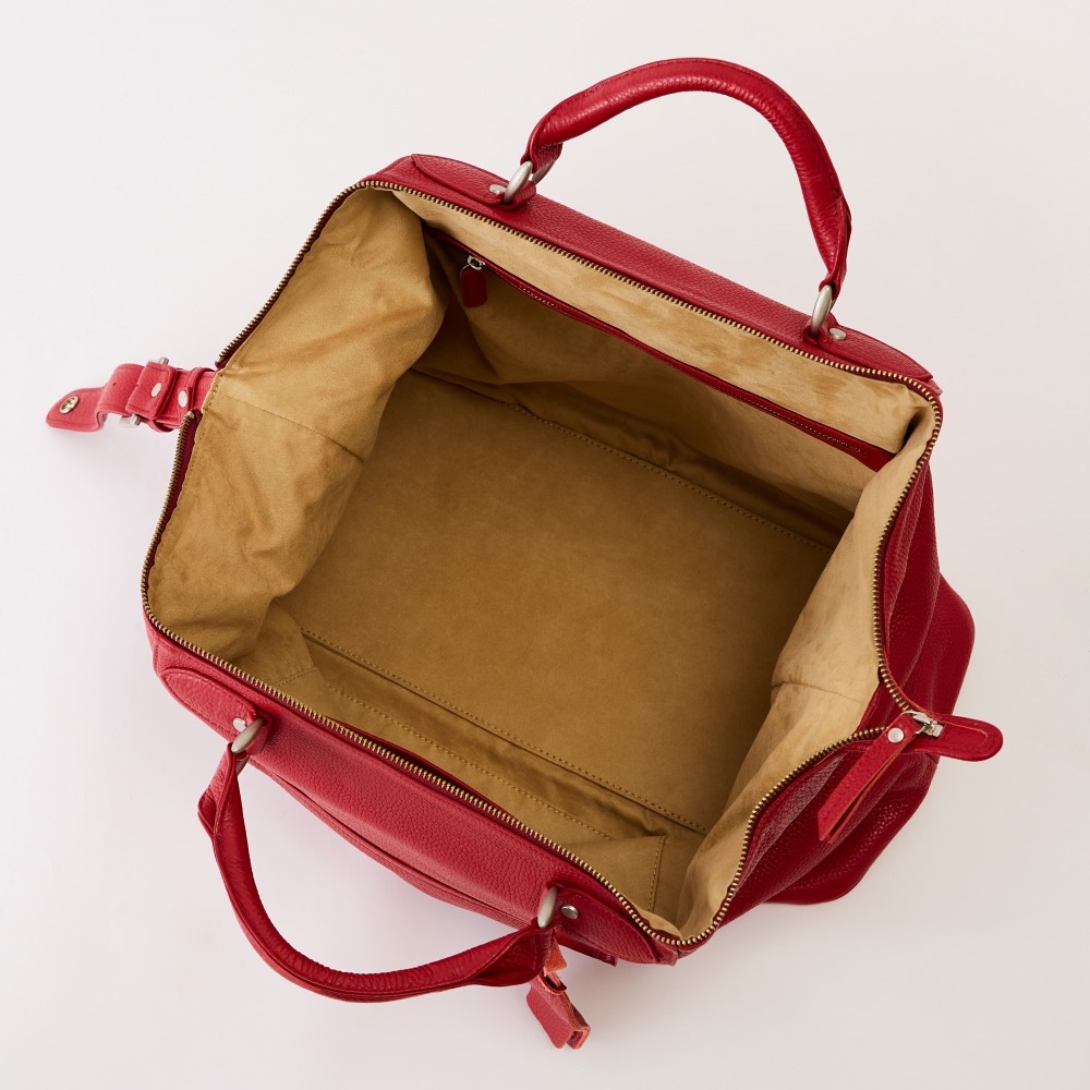 猪瀬 イタリアンレザーボストンバッグ【ゴルフ旅を彩る、唯一無二の赤】