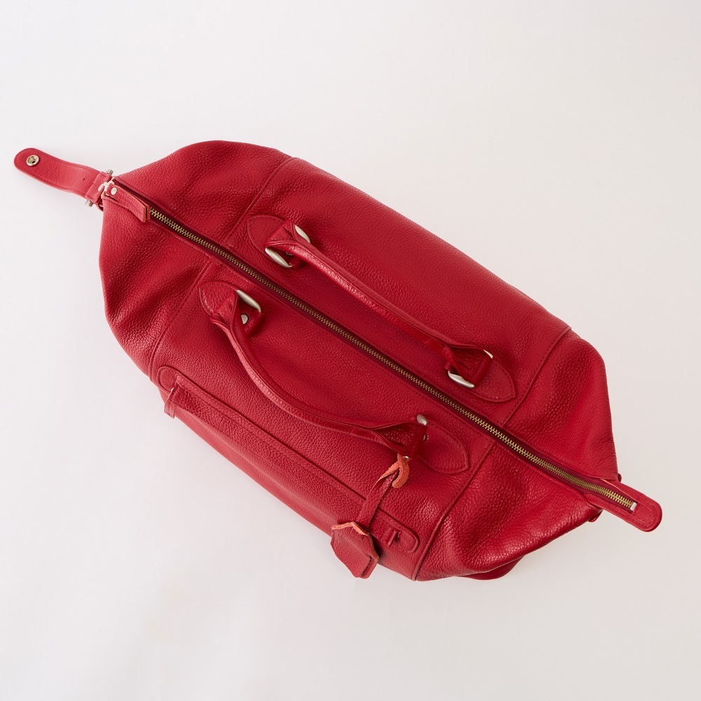 猪瀬 イタリアンレザーボストンバッグ【ゴルフ旅を彩る、唯一無二の赤】